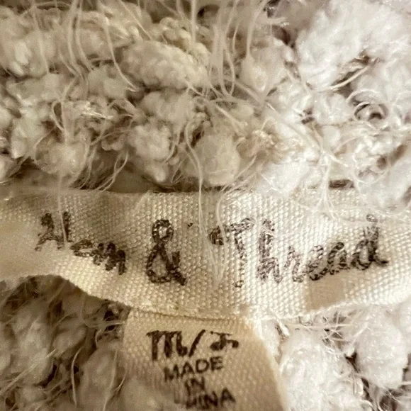 Hem & Thread Fuzzy Textured Knit Drape Front Vest Cardigan Cream M L - Picture 8 of 8